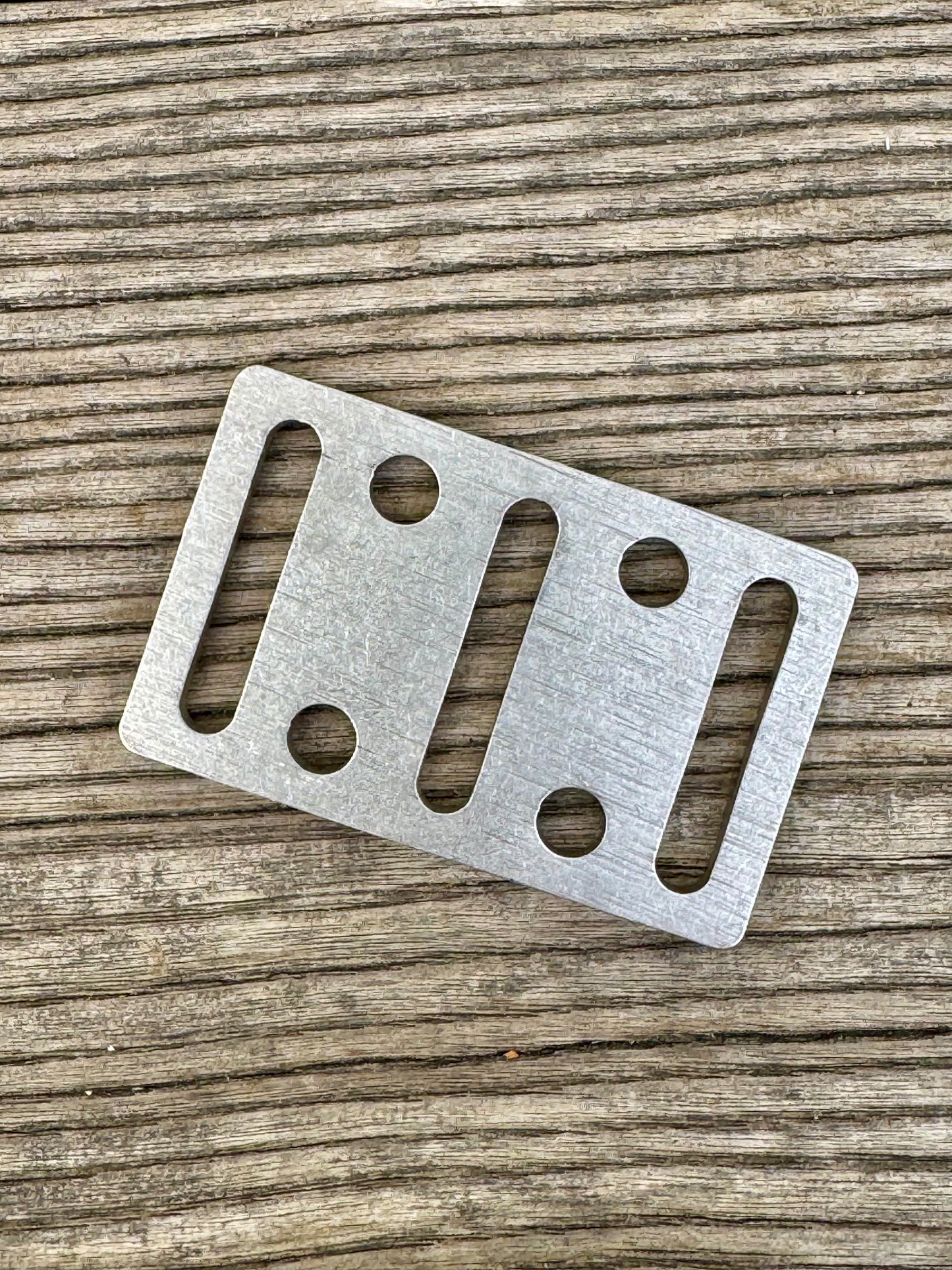 cargo domino